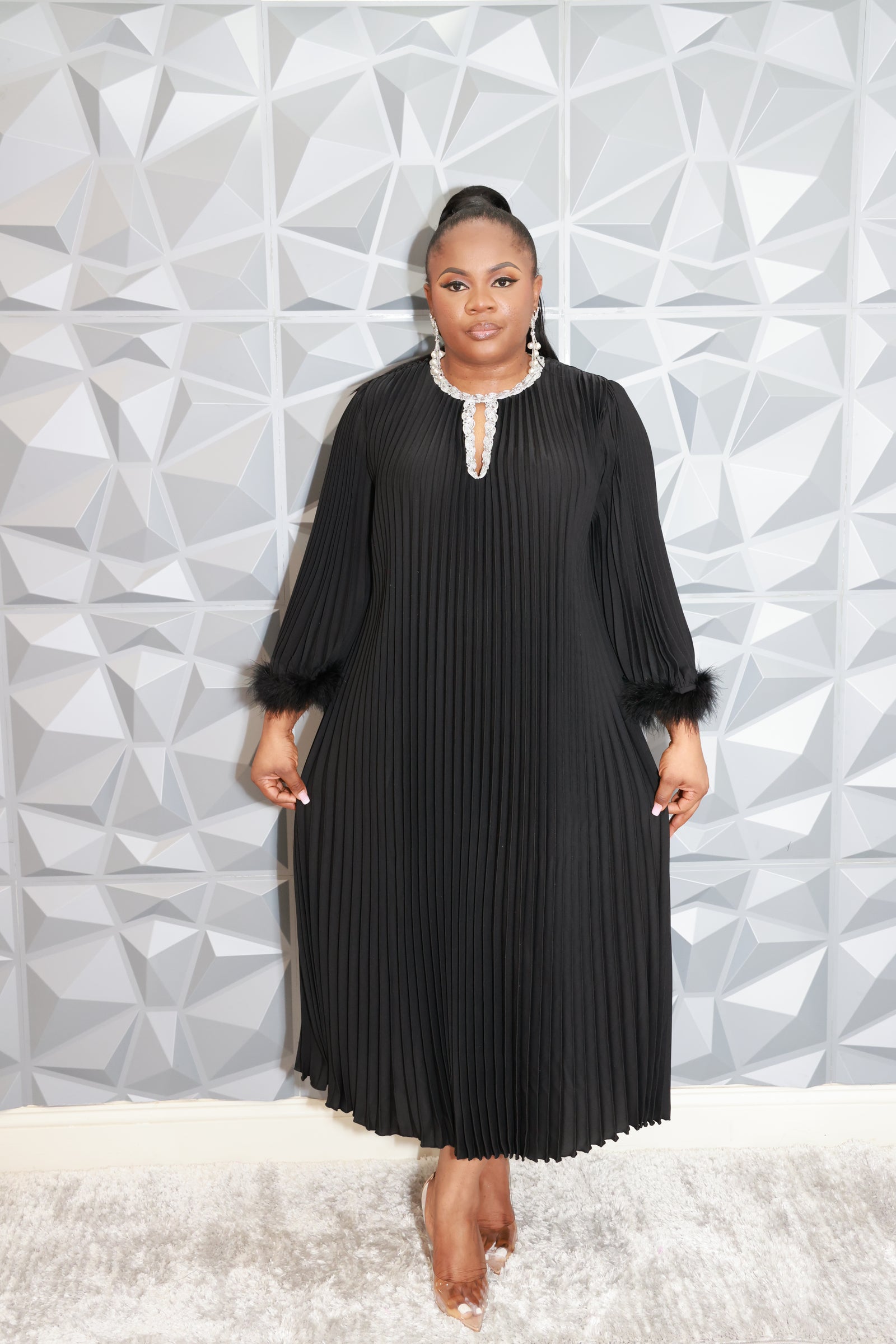 Noir Luxe Dress (Black)