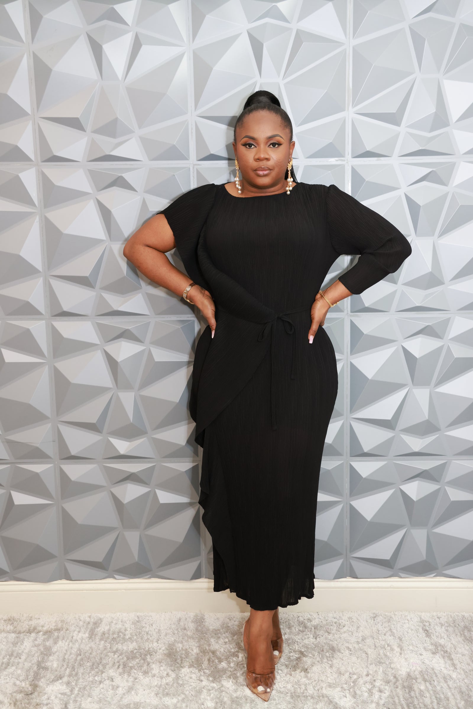 Majestic Wave Dress (Black)