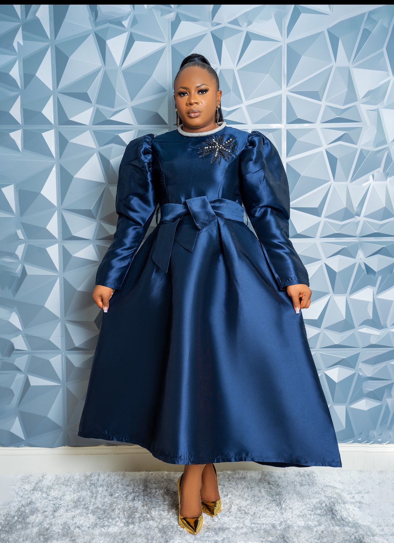 Timeless Duchess (Navy Blue)