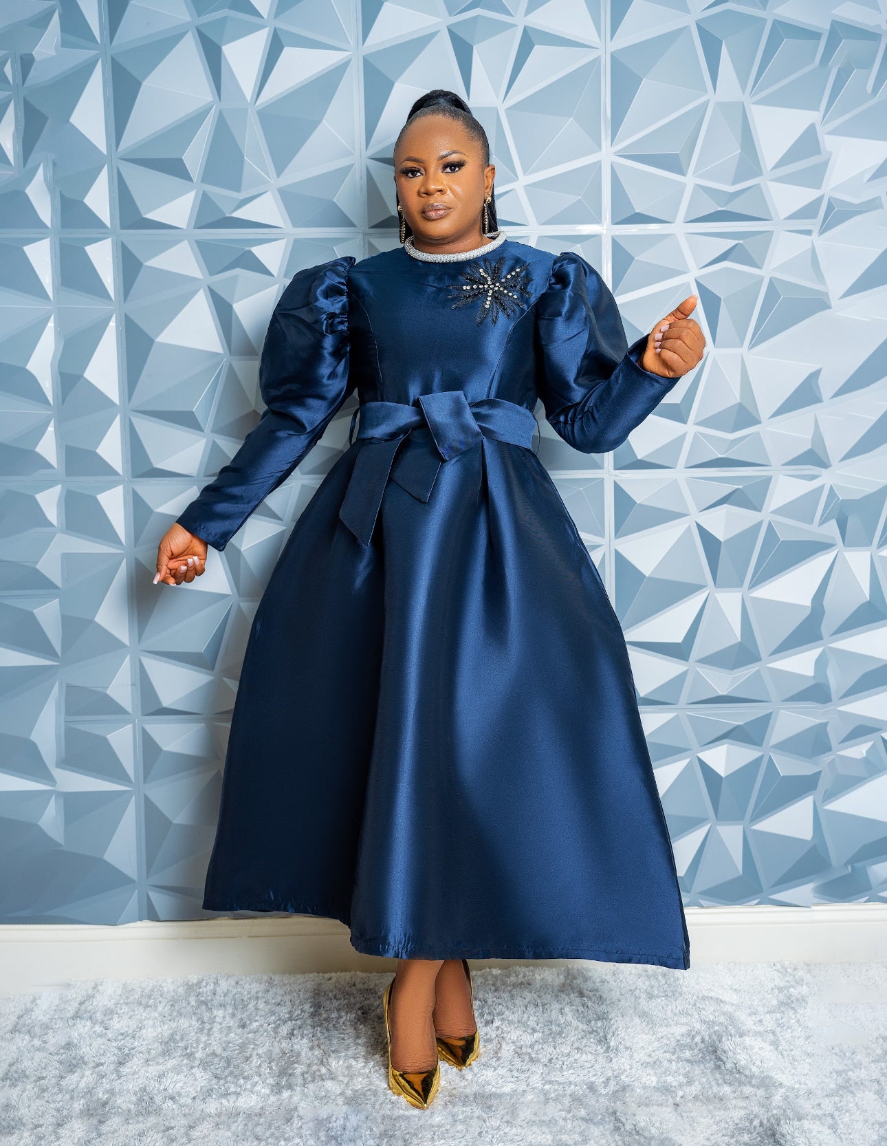 Timeless Duchess (Navy Blue)