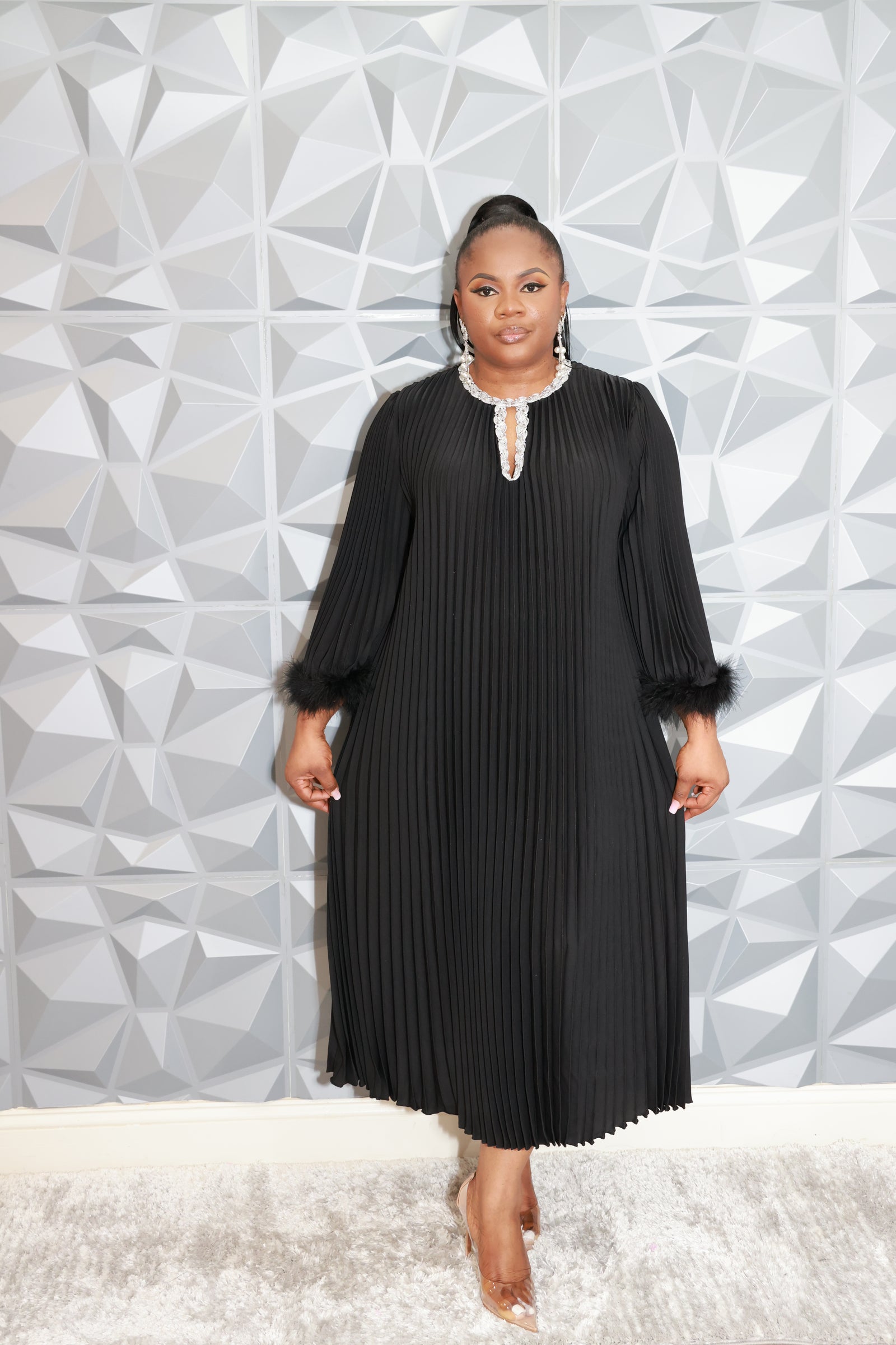 Noir Luxe Dress (Black)