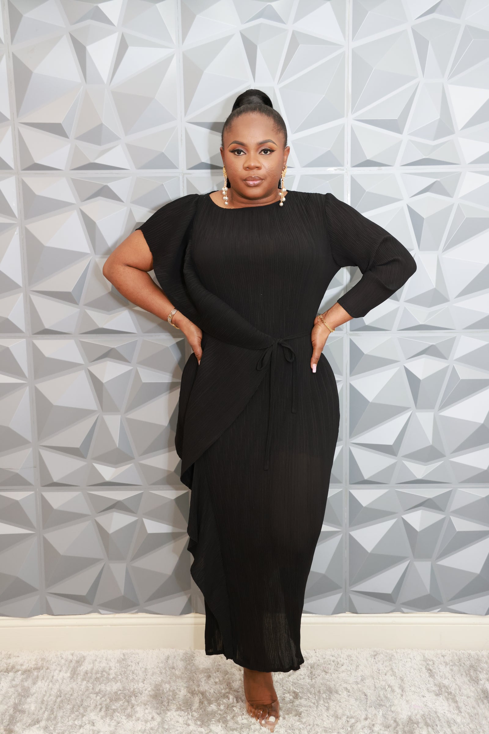 Majestic Wave Dress (Black)