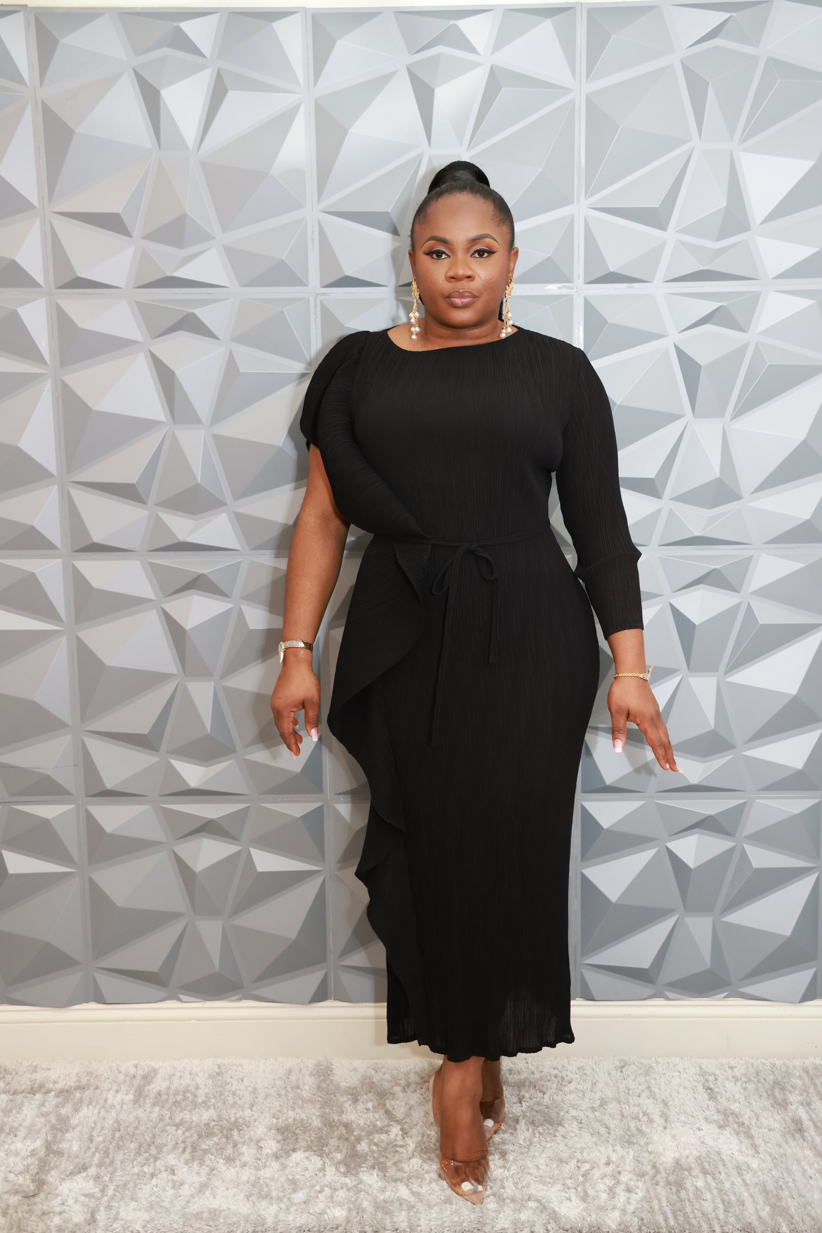 Majestic Wave Dress (Black)