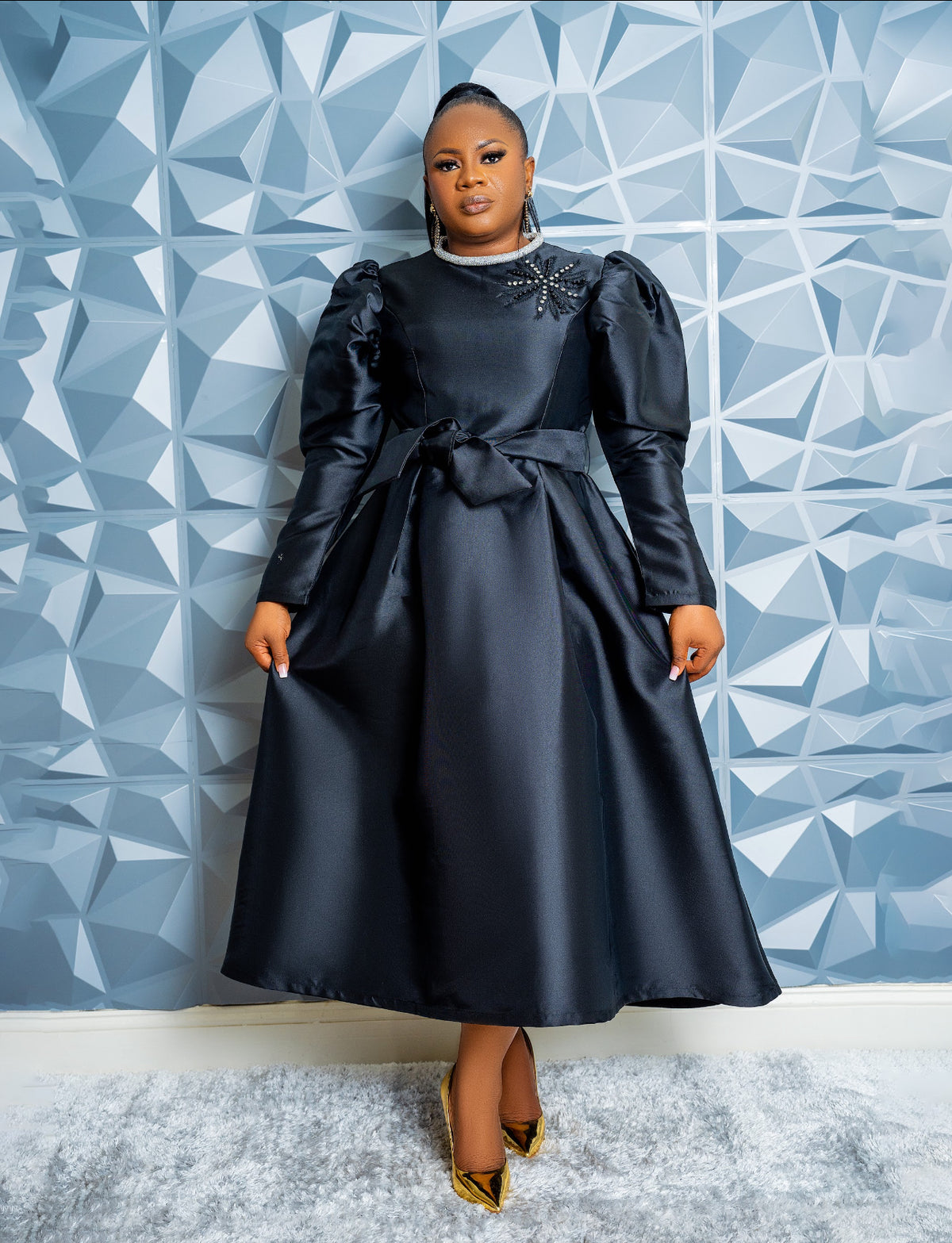 Timeless Duchess (black)